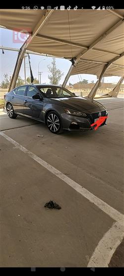 نيسان ألتيما